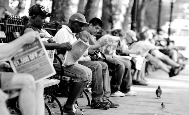 Place to read the papers (picture taken with Canon EOS 1D Mark III and Canon EF 135mm F2 L USM )