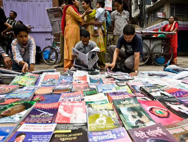 Nepalese Book Store (picture taken with Canon EOS 1D Mark III and Canon EF 16-35mm f/2,8 L USM)
